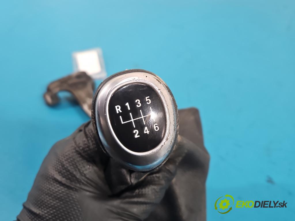 Bmw 3 F30 2011-2018 2.0d 184hp manual 135 kW 1995 cm3 5- Páka: Změny: stupeň,rýchlosť 7602037 (Rýchlostná páka (kulisa))