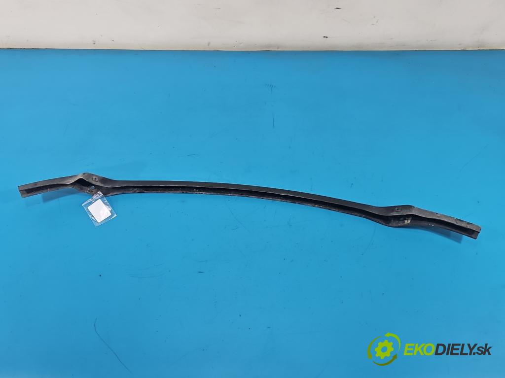 Bmw 3 F30 2011-2018 2.0d 184hp manual 135 kW 1995 cm3 5- výstuha nárazník predné 7266325