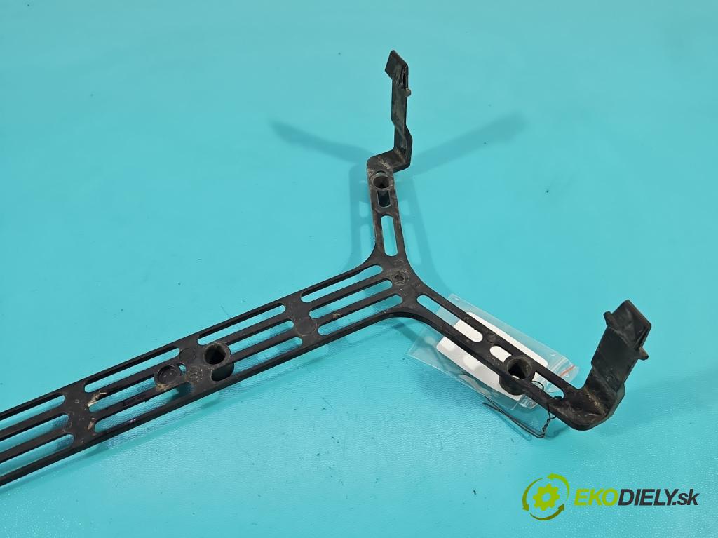 Peugeot 508 II 2018- 1.5 hdi 131 HP manual 96 kW 1499 cm3 5- Upevnenie: 9805328380