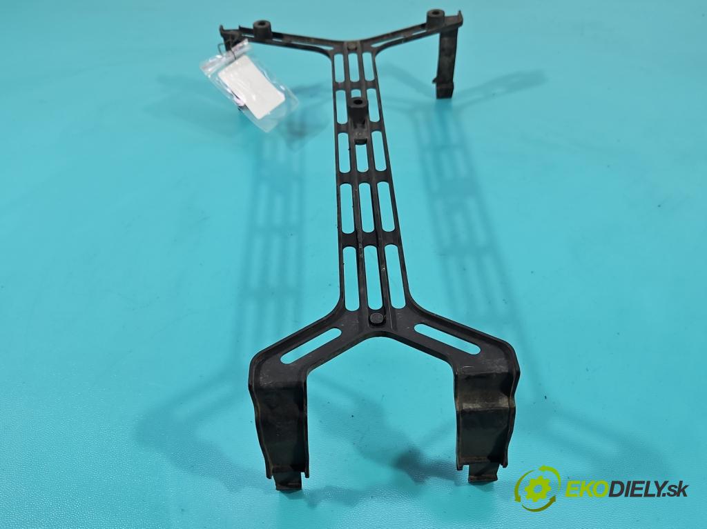 Peugeot 508 II 2018- 1.5 hdi 131 HP manual 96 kW 1499 cm3 5- Upevnenie: 9805328380