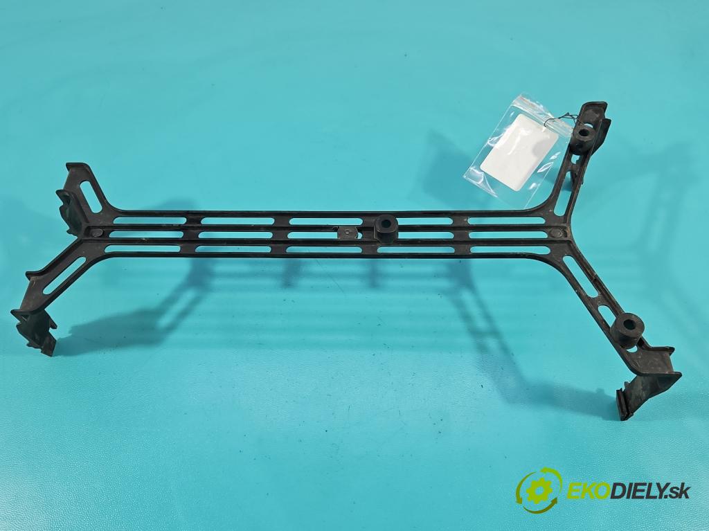 Peugeot 508 II 2018- 1.5 hdi 131 HP manual 96 kW 1499 cm3 5- Upevnenie: 9805328380