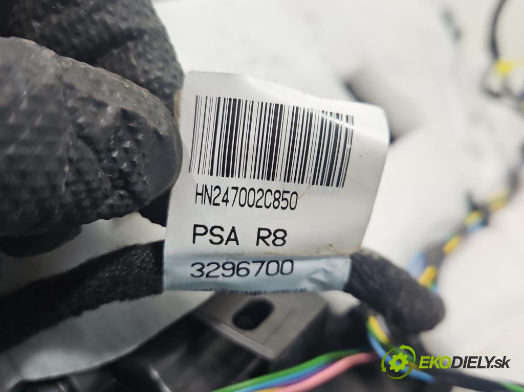 Peugeot 508 II 2018- 1.5 hdi 131 hp manual 96 kW 1499 cm3 5- radiátor 9814009280 (Radiátor topení)