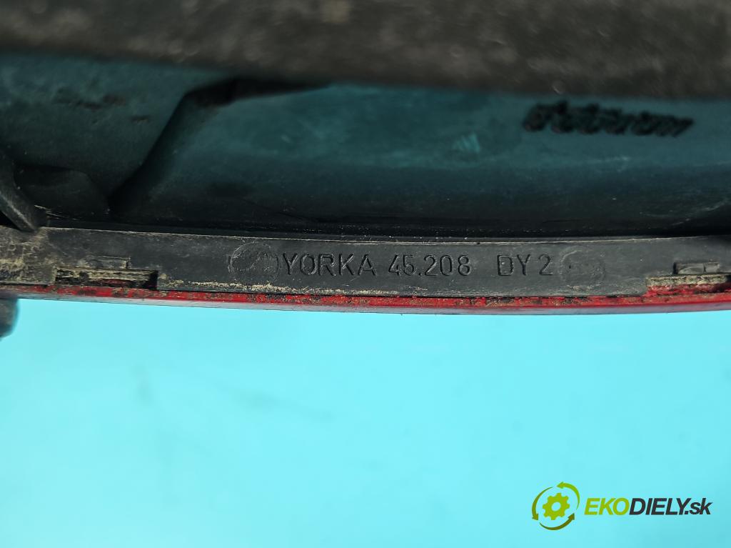 Seat Leon I 1999-2005 1.9 tdi 110 HP manual 81 kW 1896 cm3 5- svetlo / reflektor zadné ľavé  (Kľučka dverí ostatné)