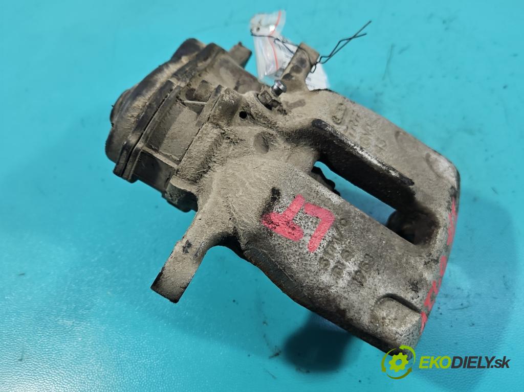 Audi A6 C7 2011-2018 2.0 TFSI 179KM automatic 132 kW 1984 cm3 4- brzdič zadné ľavý  (Kľučka dverí ostatné)