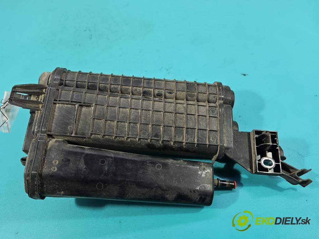 Cupra Formentor 20- 1.5 TSI 150 HP automatic 110 kW 1498 cm3 5- Filtr: uhlík: 5WA201801