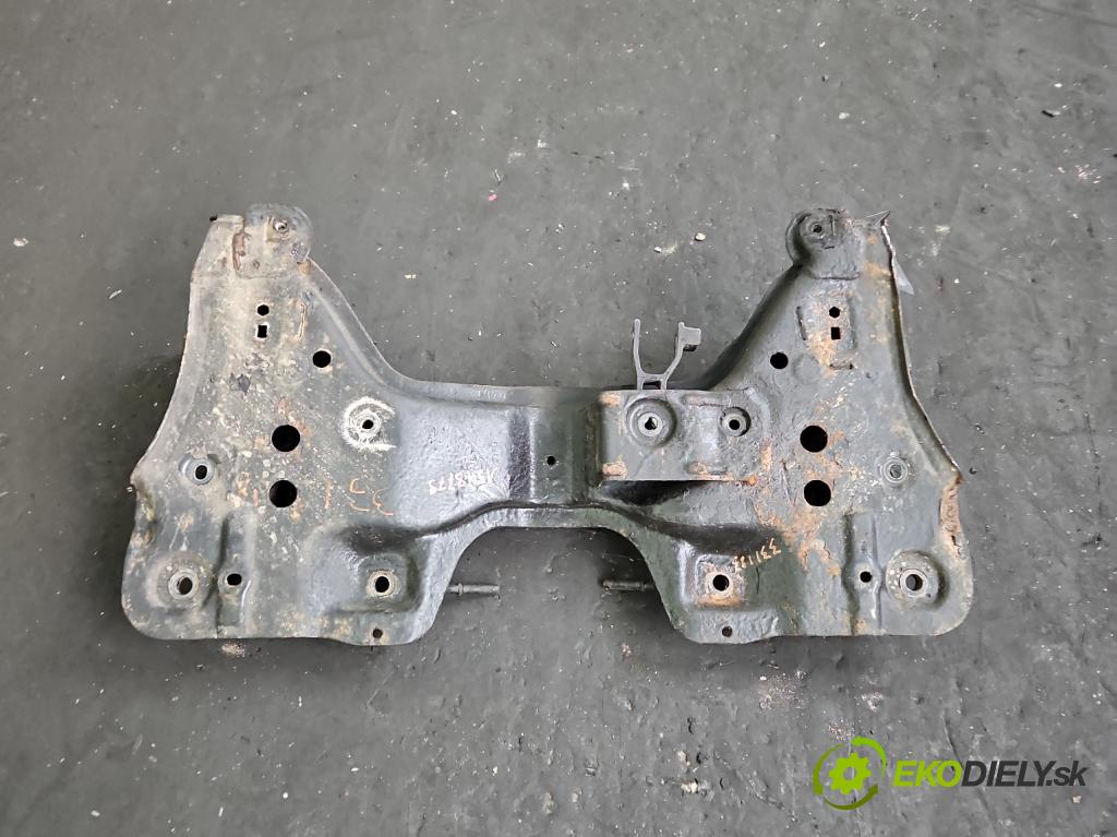 Fiat Punto Grande 1.4 8V 77 HP manual 57 kW 1368 cm3 5- výstuha motora