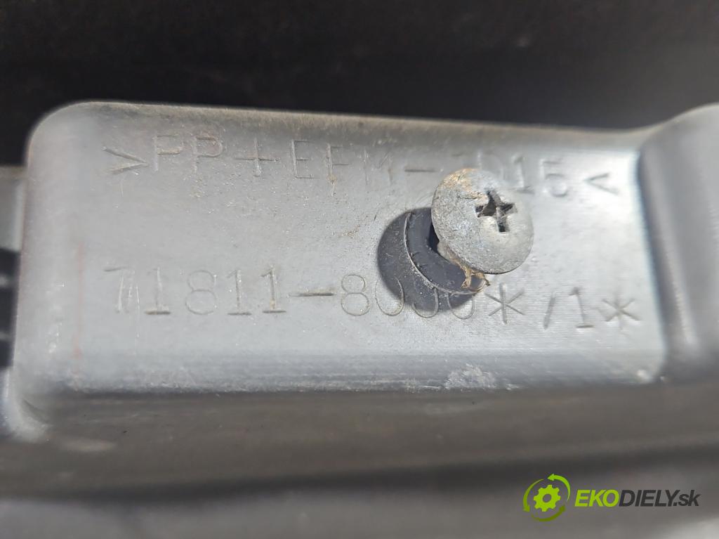 Suzuki SX4 I 2006-2014 1.6 16v 120 hp manual 88 kW 1586 cm3 5- nárazník zadní  (Klika dveří ostatní)