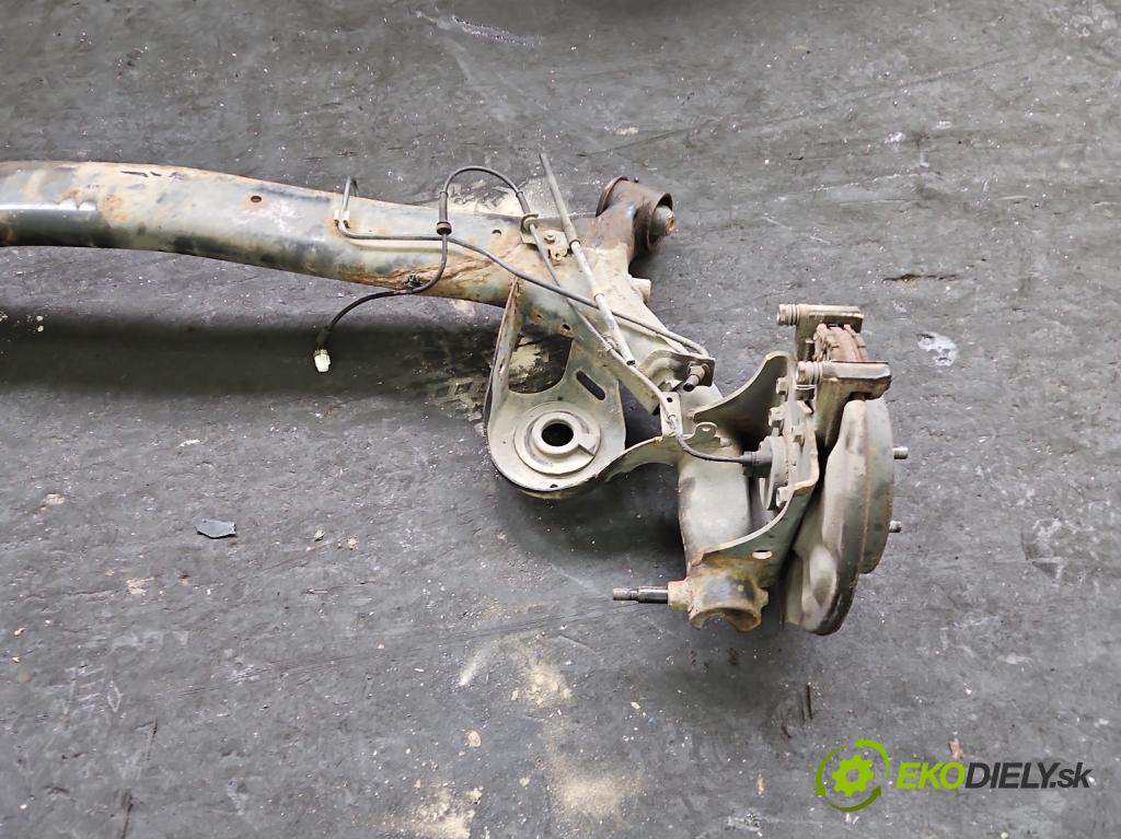 Suzuki SX4 I 2006-2014 1.6 16v 120 hp manual 88 kW 1586 cm3 5- zadní výztuha  (Zadní výztuha)