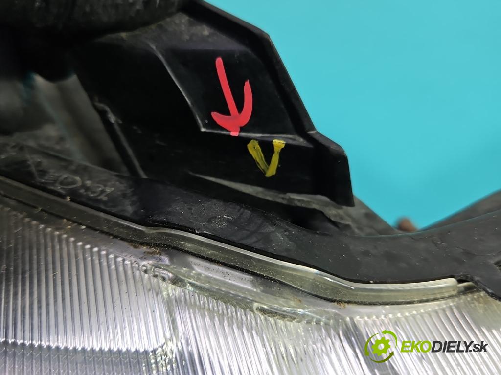 Suzuki SX4 I 2006-2014 1.6 16v 120 HP manual 88 kW 1586 cm3 5- Reflektor: pravý 100-59135 (Svetlo predné pravé)