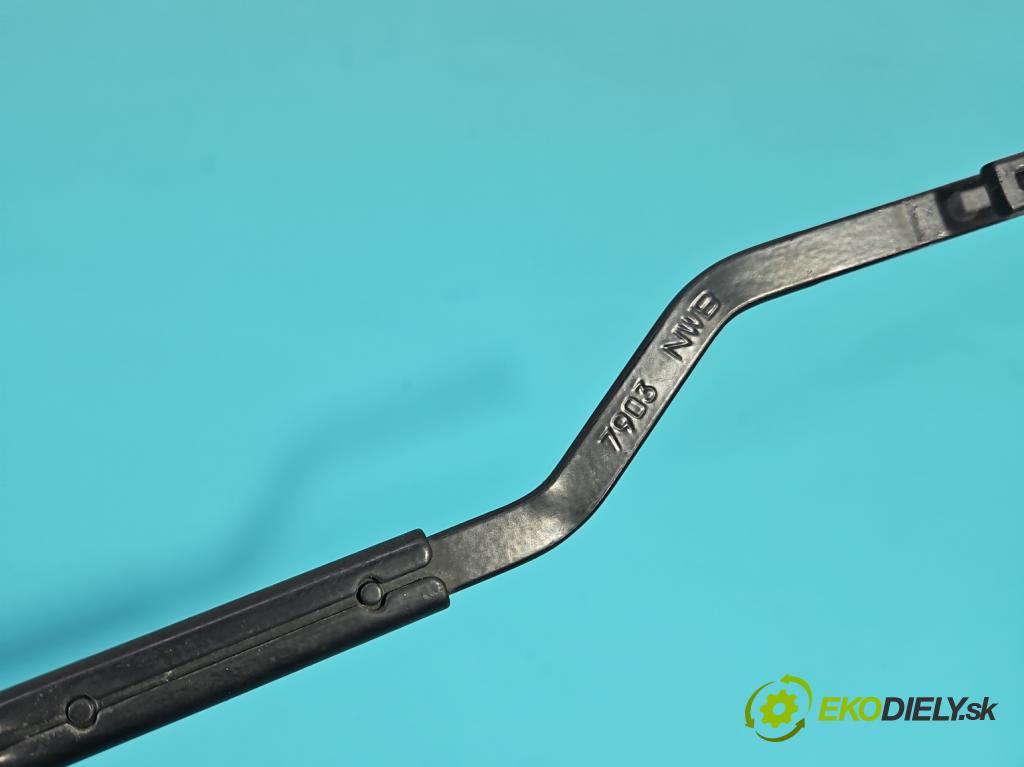 Suzuki SX4 I 2006-2014 1.6 16v 120 hp manual 88 kW 1586 cm3 5- rameno stěrače přední komplet