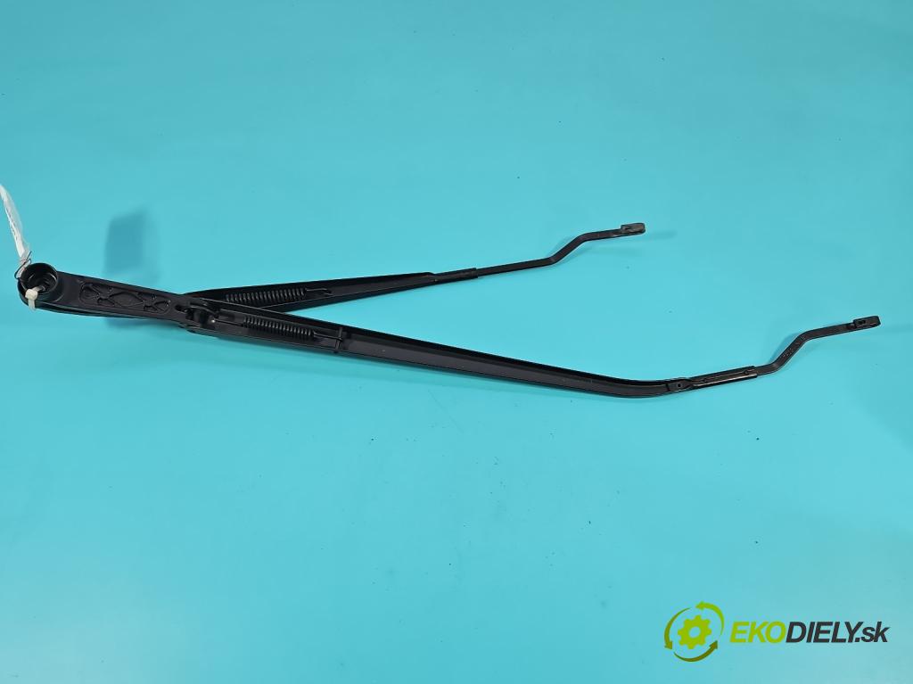 Suzuki SX4 I 2006-2014 1.6 16v 120 hp manual 88 kW 1586 cm3 5- rameno stěrače přední komplet