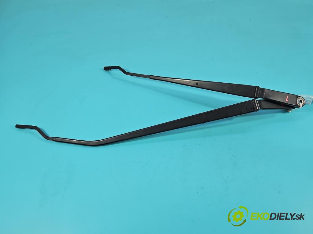 Suzuki SX4 I 2006-2014 1.6 16v 120 hp manual 88 kW 1586 cm3 5- rameno stěrače přední komplet 