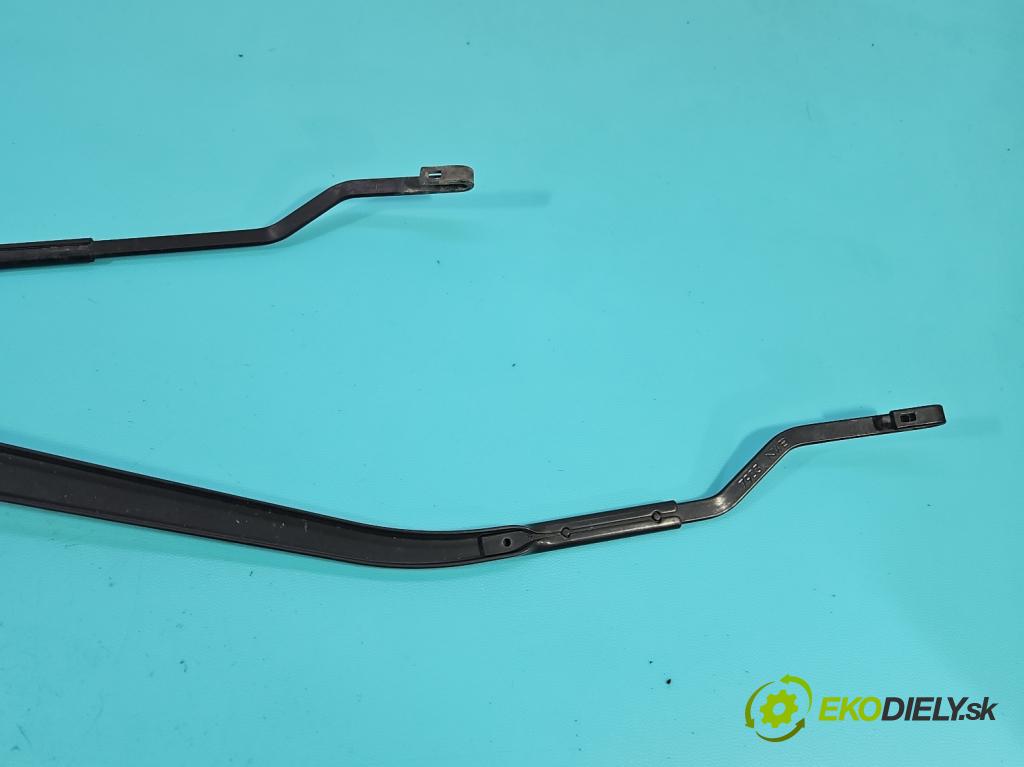 Suzuki SX4 I 2006-2014 1.6 16v 120 hp manual 88 kW 1586 cm3 5- rameno stěrače přední komplet