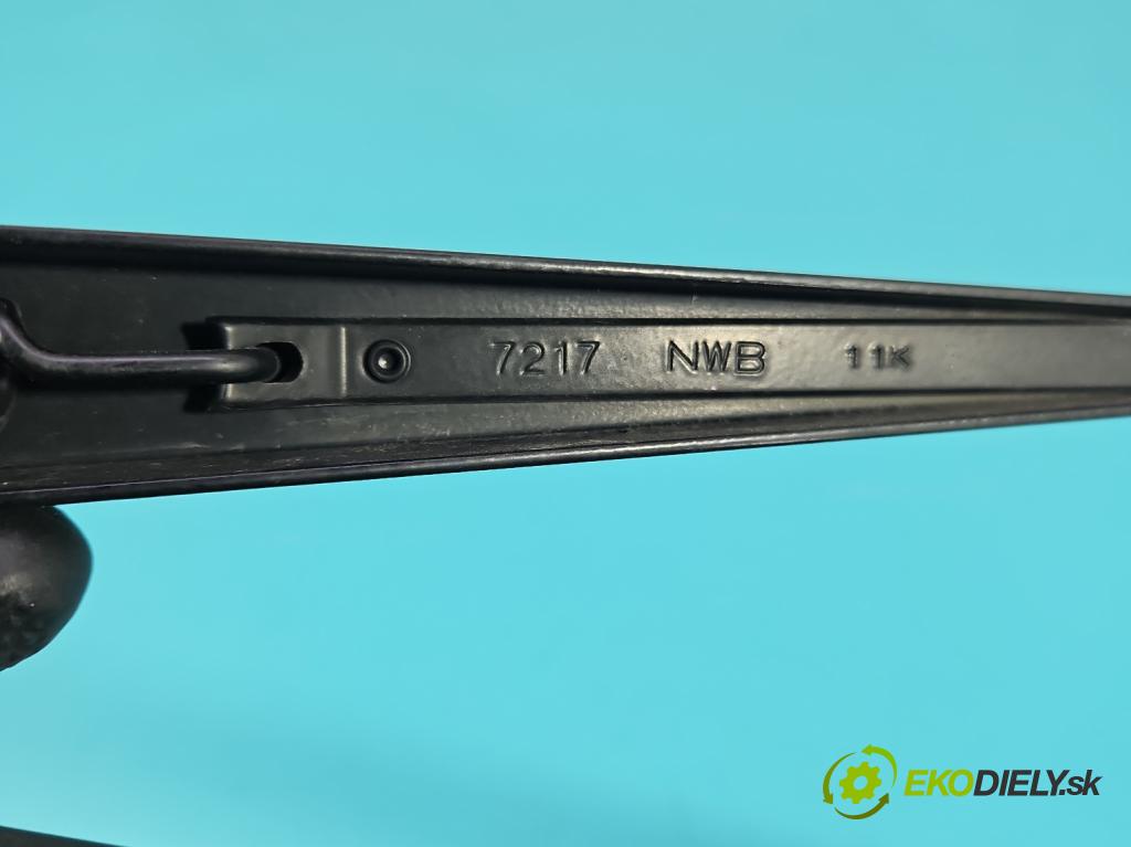 Suzuki SX4 I 2006-2014 1.6 16v 120 hp manual 88 kW 1586 cm3 5- rameno stěrače přední komplet