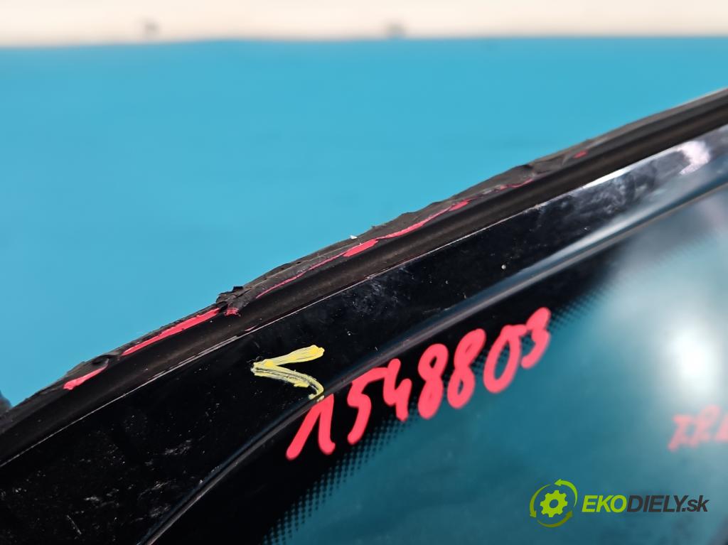 Cupra Formentor 20- 1.5 TSI 150 HP automatic 110 kW 1498 cm3 5- sklo zadné pravé