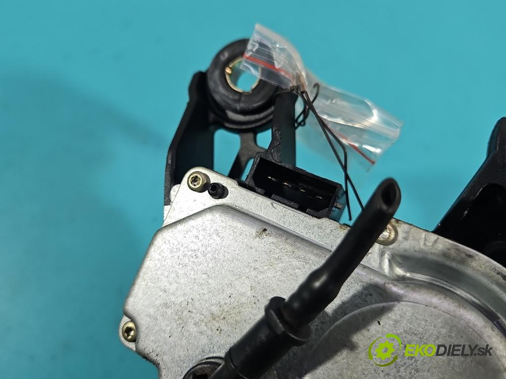 Vw Polo IV 9N 2001-2009 1.2 6V 54 HP manual 40 kW 1198 cm3 5- motor stieračov zadné 6Q6955711A