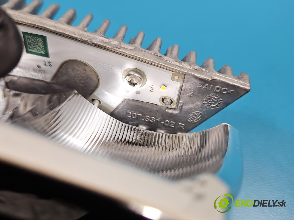 Skoda Kodiaq I 2.0 tdi 150 HP automatic 110 kW 1968 cm3 5- modul lampy: