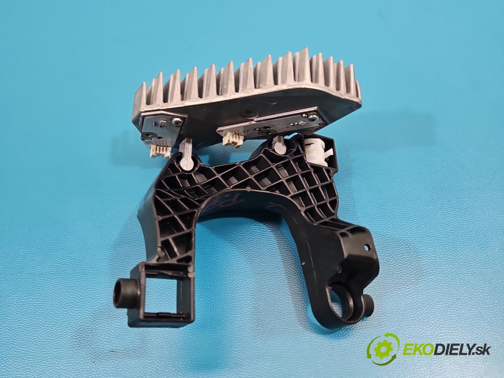 Skoda Kodiaq I 2.0 tdi 150 HP automatic 110 kW 1968 cm3 5- modul lampy: 207828-02R