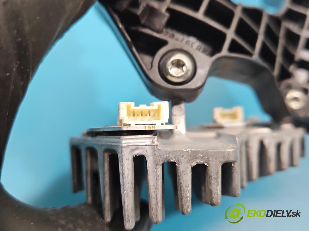 Skoda Kodiaq I 2.0 tdi 150 HP automatic 110 kW 1968 cm3 5- modul lampy: 207828-02R