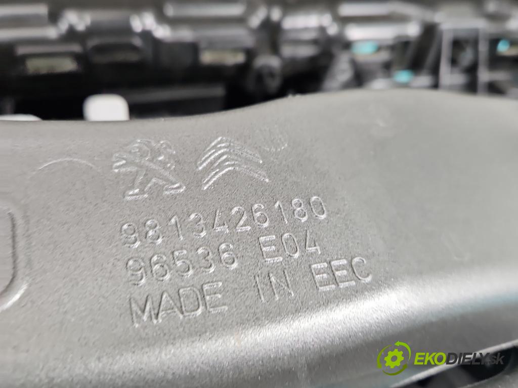 Peugeot 508 II 2018- 1.5 hdi 131 HP manual 96 kW 1499 cm3 5- kokpit,pristrojová doska rozdeľovacia