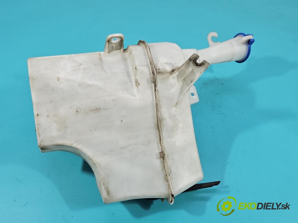 Hyundai I30 III 2016- 2.0 16V 280KM automatic 206 kW 1998 cm3 5- nádržka tekutina: ostřikovačů 98610-G4000