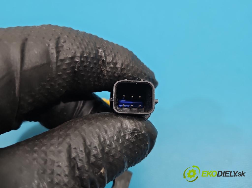 Hyundai I30 III 2016- 2.0 16V 280KM: automatic 206 kW 1998 cm3 5- Kamera cúvania 99240S0400