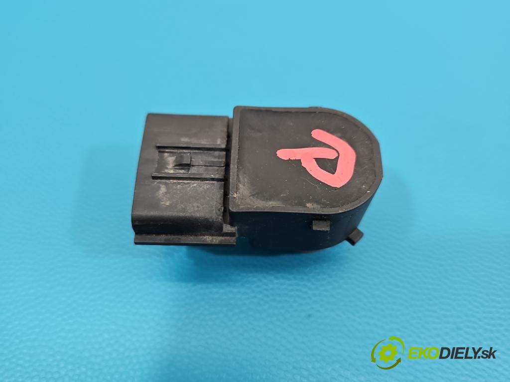 Hyundai I30 III 2016- 2.0 16V 280KM: automatic 206 kW 1998 cm3 5- snímač parkovaní: 99310-D9000XFB