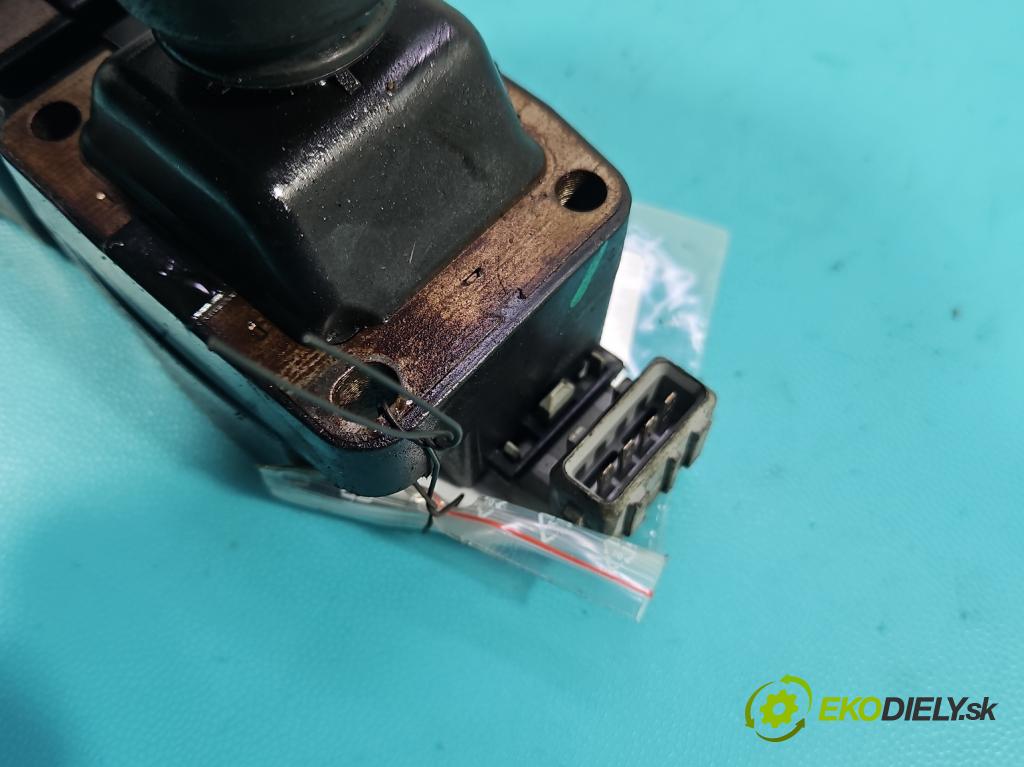 Peugeot 307 1.6 16V 109 HP manual 80 kW 1587 cm3 5- cievka zapaľovacia 0040102045 (Zapaľovacia cievka)