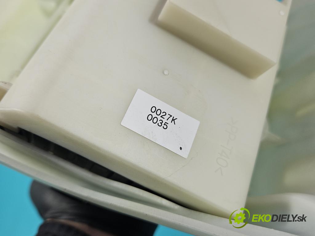 Honda Jazz III 2008-2014 1.3 16V 99 HP automatic 73 kW 1339 cm3 5- Páka: Změny: stupeň,rýchlosť  (Rýchlostná páka (kulisa))