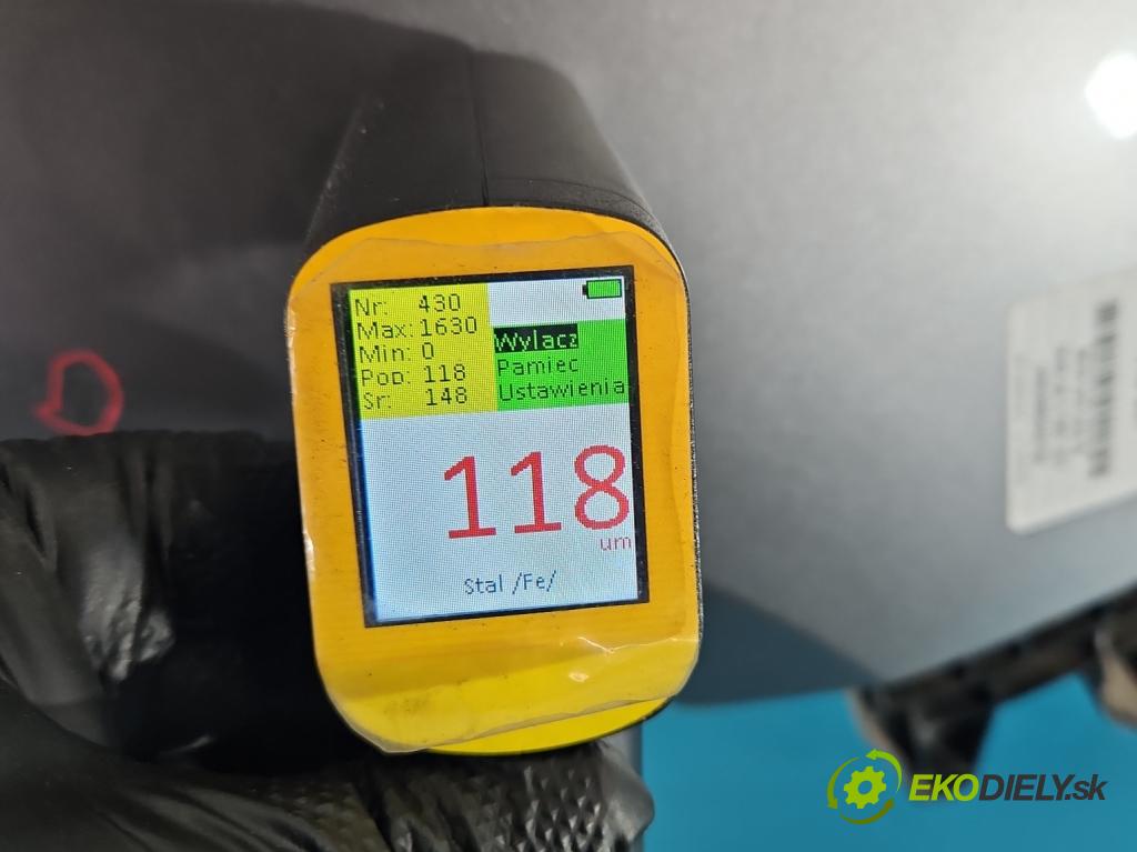 Honda Jazz III 2008-2014 1.3 16V 99 HP automatic 73 kW 1339 cm3 5- blatník predné pravý  (Kľučka dverí ostatné)