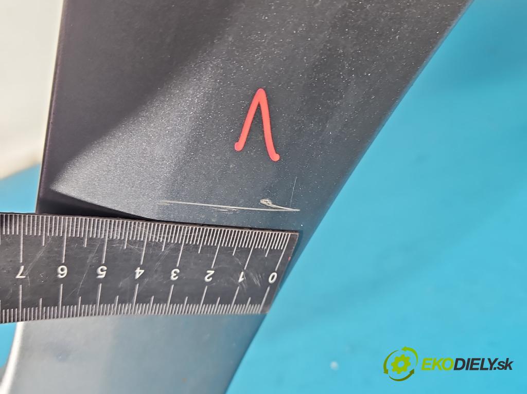 Honda Jazz III 2008-2014 1.3 16V 99 HP automatic 73 kW 1339 cm3 5- blatník predné pravý  (Kľučka dverí ostatné)