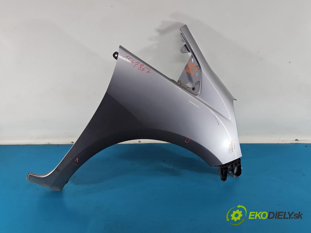 Honda Jazz III 2008-2014 1.3 16V 99 HP automatic 73 kW 1339 cm3 5- blatník predné pravý  (Kľučka dverí ostatné)