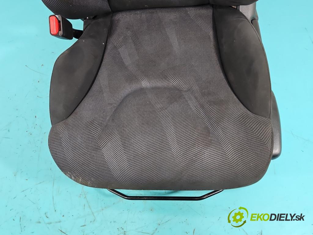 Honda Jazz III 2008-2014 1.3 16V 99 hp automatic 73 kW 1339 cm3 5- Sedadlo levý  (Sedadlo)