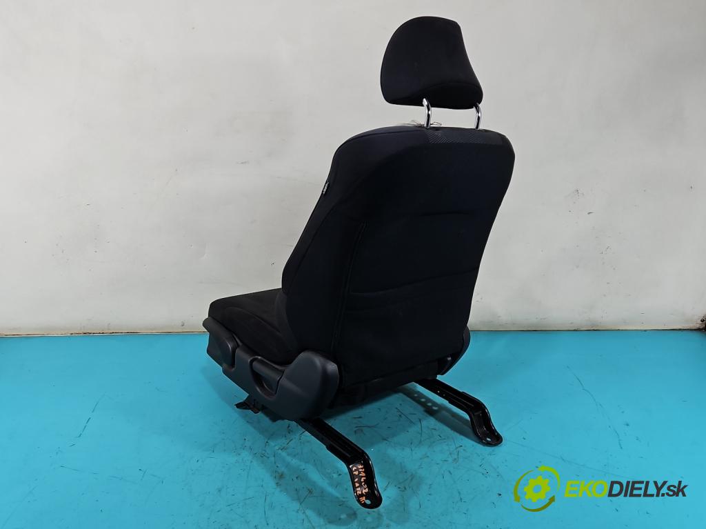 Honda Jazz III 2008-2014 1.3 16V 99 hp automatic 73 kW 1339 cm3 5- Sedadlo levý  (Sedadlo)