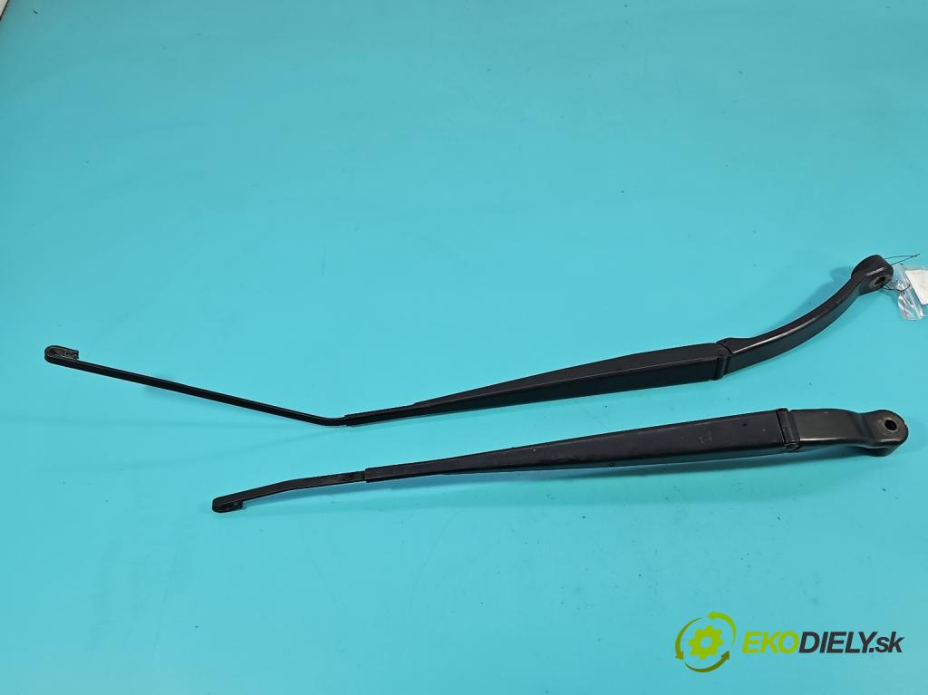 Honda Jazz III 2008-2014 1.3 16V 99 hp automatic 73 kW 1339 cm3 5- rameno stěrače přední komplet 