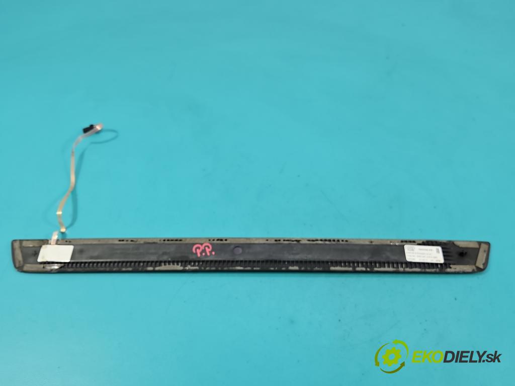 Audi A4 B9 2015-2024 2.0 TFSI 252KM automatic 185 kW 1984 cm3 4- lišta ozdobná vnitŕní: 8W0947418A