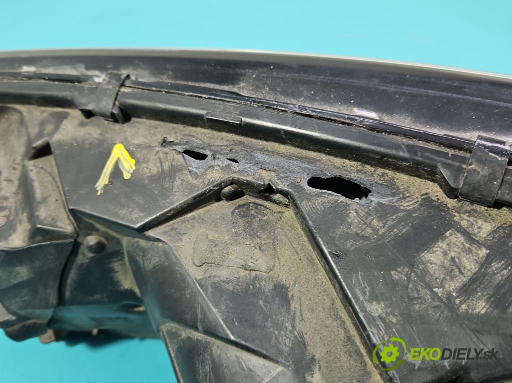 Audi A4 B9 2015-2024 2.0 TFSI 252KM automatic 185 kW 1984 cm3 4- Reflektor: pravý 030129623200 (Svetlo predné pravé)