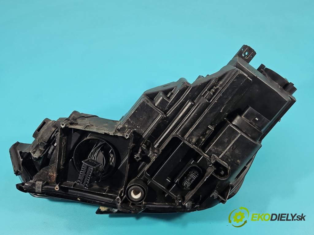 Audi A4 B9 2015-2024 2.0 TFSI 252KM automatic 185 kW 1984 cm3 4- Reflektor: pravý 030129623200 (Svetlo predné pravé)