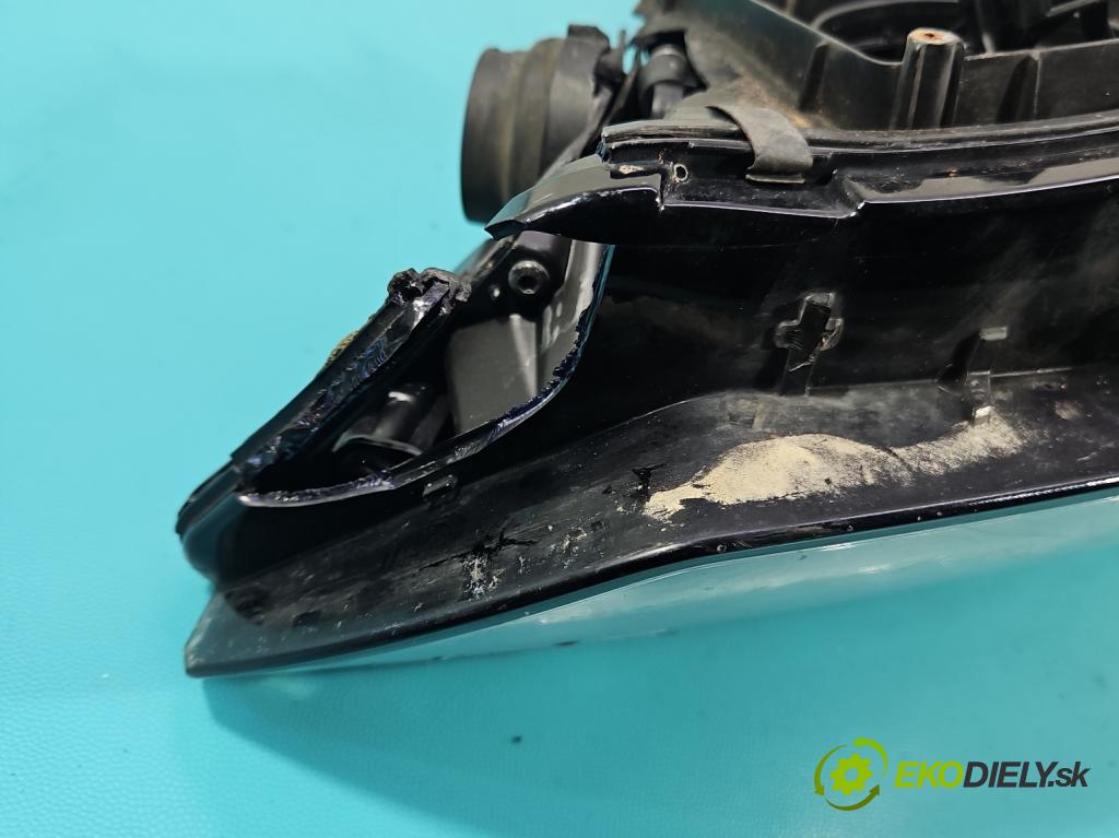 Audi A4 B9 2015-2024 2.0 TFSI 252KM automatic 185 kW 1984 cm3 4- Reflektor: pravý 030129623200 (Svetlo predné pravé)