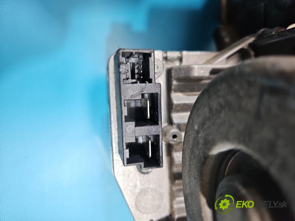 Renault Clio III 2005-2012 1.6 16V 88 HP manual 65 kW 1598 cm3 5- čerpadlo posilovač 8200294978A (Servočerpadlo)