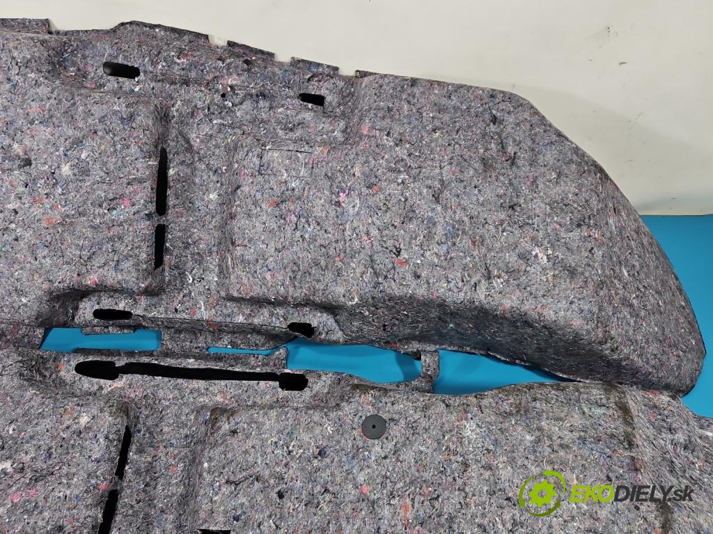 Cupra Formentor 20- 1.5 TSI 150 hp automatic 110 kW 1498 cm3 5- koberec do auta 5FB863367D