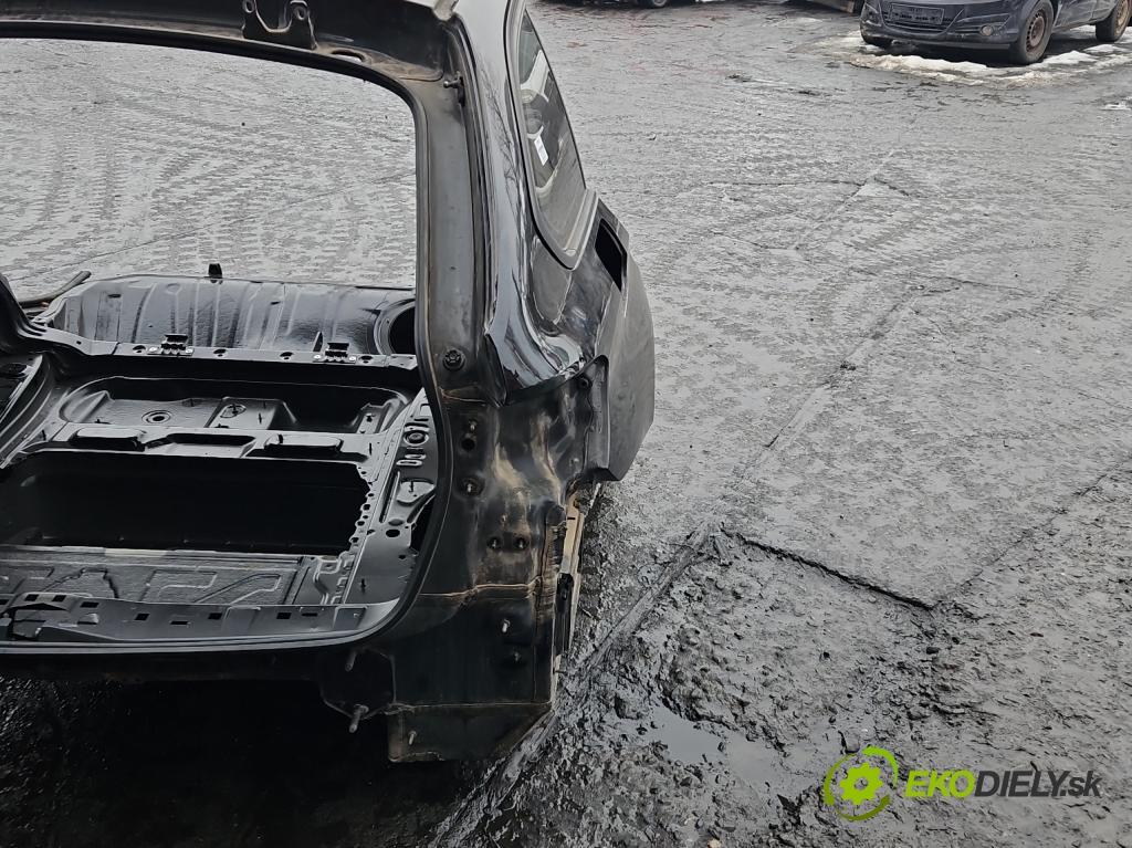 Bmw 3 F30 2011-2018 2.0d 184hp manual 135 kW 1995 cm3 5- blatník zadné pravý