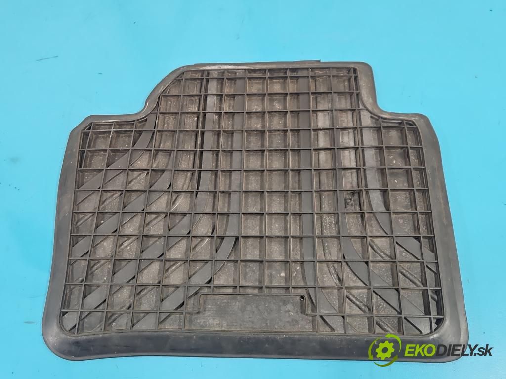Bmw 3 F30 2011-2018 2.0d 184hp manual 135 kW 1995 cm3 5- Koberce: 2339809