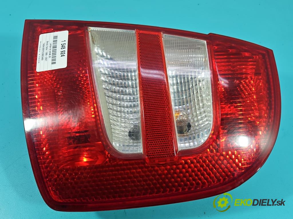 Skoda Fabia I 1999-2007 1.2 6V 54 HP manual 40 kW 1198 cm3 5- svetlo / reflektor zadné pravé 6Y6945096B (Kľučka dverí ostatné)
