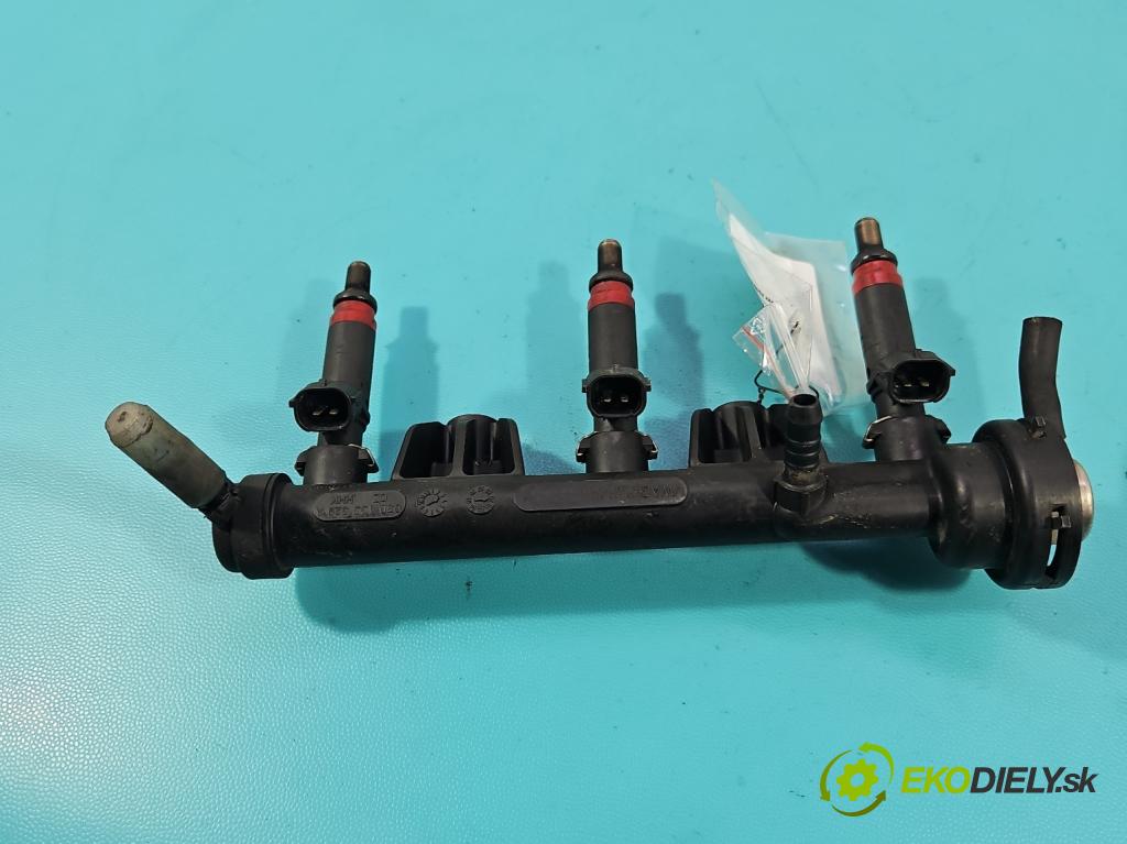 Skoda Fabia I 1999-2007 1.2 6V 54 HP manual 40 kW 1198 cm3 5- vstrek 03D906031C (Vstrekovač paliva)