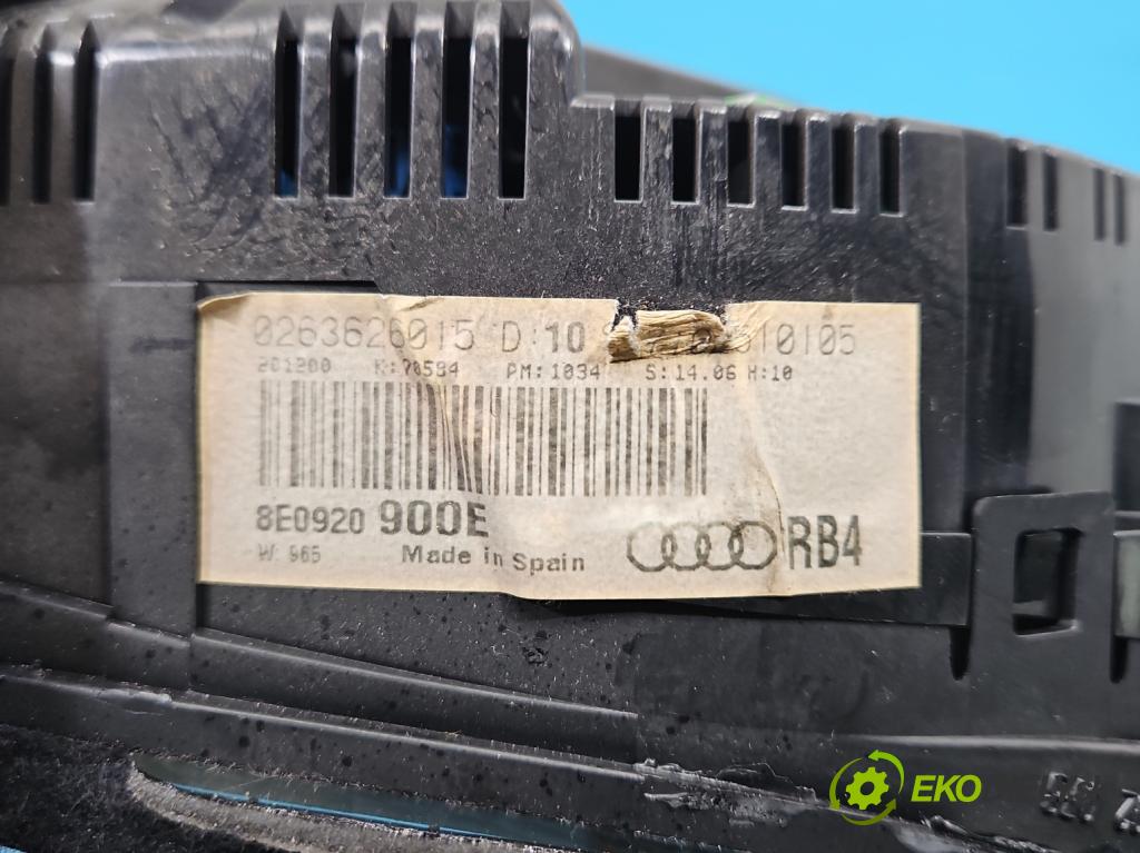 Audi A4 B6 2000-2004 1.9 tdi 131 hp manual 96 kW 1896 cm3 4- Přístrojová deska 8E0920900E (Přístrojová deska)