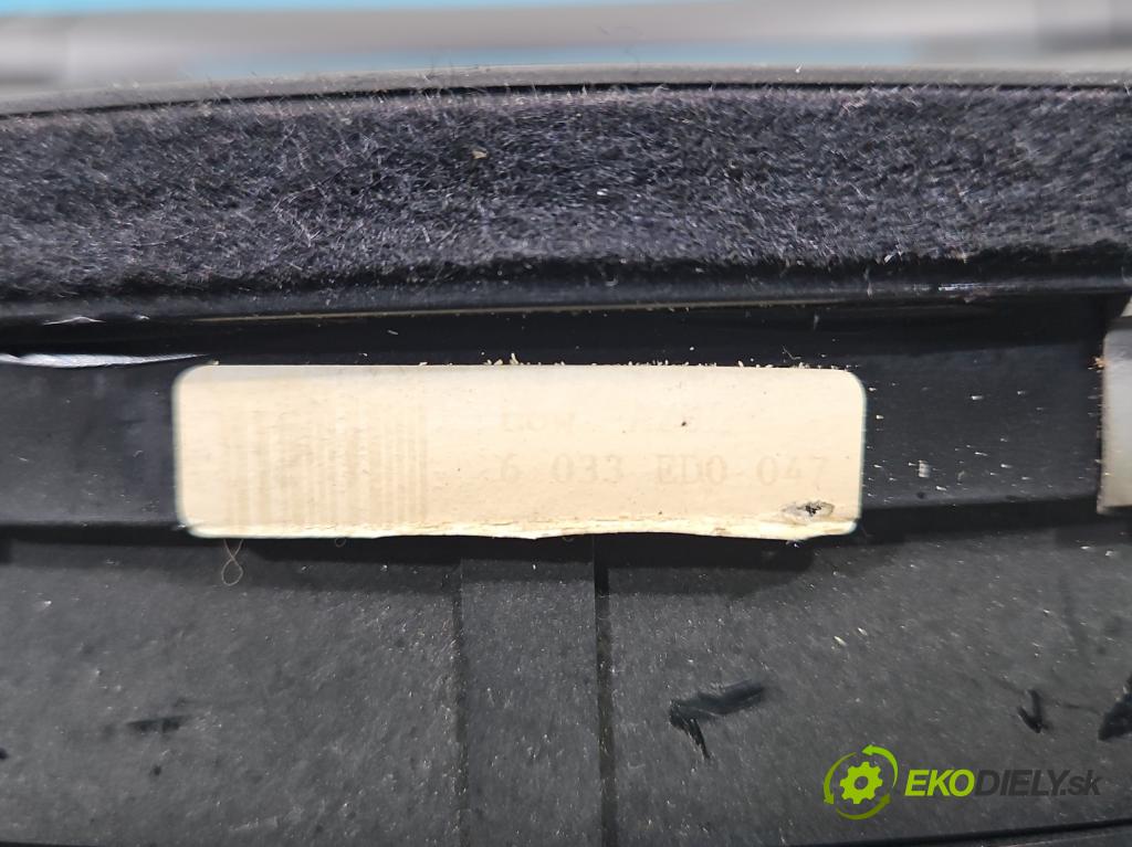 Audi A4 B6 2000-2004 1.9 tdi 131 hp manual 96 kW 1896 cm3 4- Přístrojová deska 8E0920900E (Přístrojová deska)