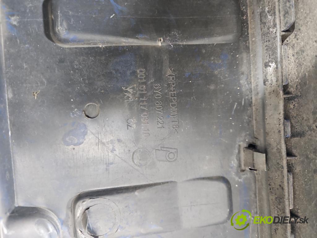 Skoda Fabia I 1999-2007 1.2 6V 54 HP manual 40 kW 1198 cm3 5- nárazník predné 6Y0807221 (Kľučka dverí ostatné)