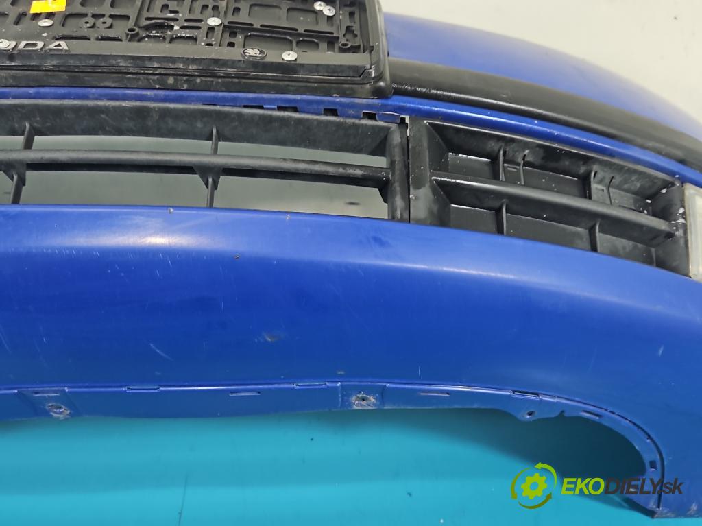 Skoda Fabia I 1999-2007 1.2 6V 54 HP manual 40 kW 1198 cm3 5- nárazník predné 6Y0807221 (Kľučka dverí ostatné)