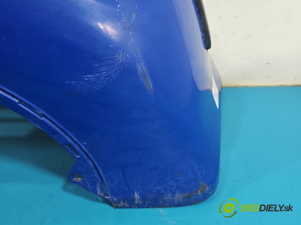 Skoda Fabia I 1999-2007 1.2 6V 54 HP manual 40 kW 1198 cm3 5- nárazník predné 6Y0807221 (Kľučka dverí ostatné)